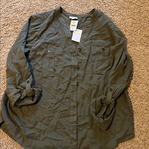 J. Jill Lichen Green V-Neck Top